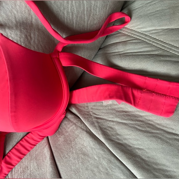 Victoria’s Secret Bathing suit - Picture 2 of 9